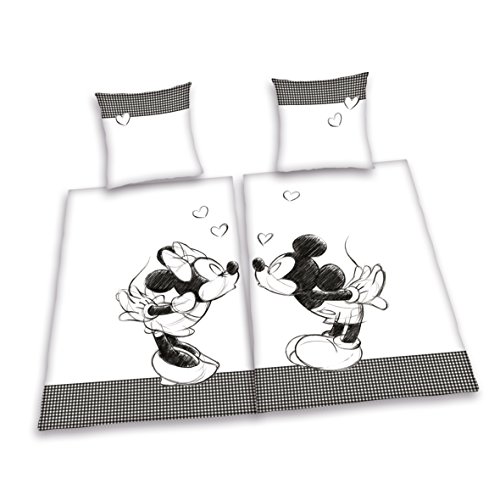 Herding 447862250 Partner Bettwäsche Mickey Mouse und Minnie Mouse, Doppelpack, 1 x Bettwäsche Mickey Mouse, 1 x Bettwäsche Minnie Mouse, 80 x 80 cm + 135 x 200 cm, Renforce -